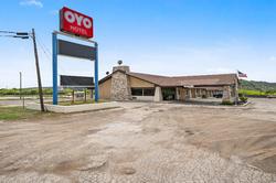 Hotel Junction TX I-10