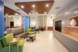 Holiday Inn Express & Suites Phoenix-Glendale