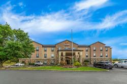 Comfort Suites