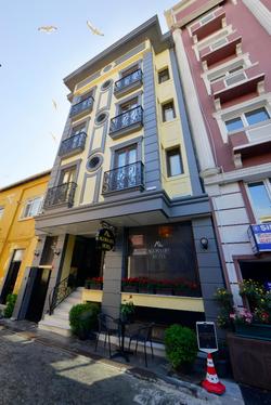 Agora Life Hotel – Special Class