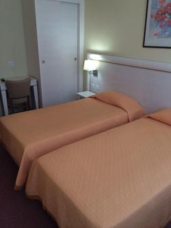 Elysee Hotel