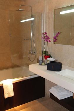 La Villac Hotel