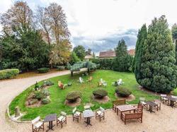 Logis hotel chateau Corneille
