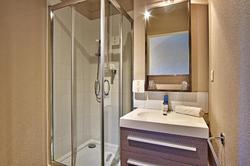 Adonis Hotel Bayonne