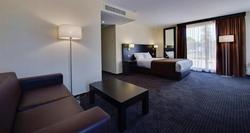 Encore Hotel