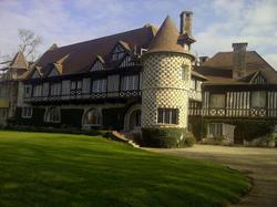 Manoir De Beaumarchais