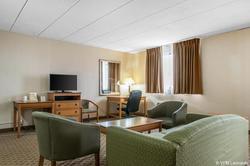 Quality Inn & Suites Fairview