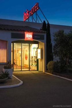 ibis Narbonne