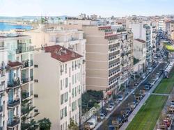 Ibis Pau Lescar