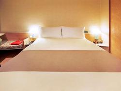 ibis Jouy en Josas Velizy