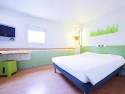 ibis budget Pau Est