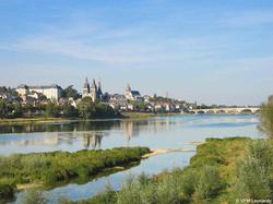 ibis Blois Centre Chateau