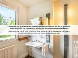 B&B HOTEL Freiburg-West