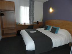 Hotel The Originals Bressuire Plume