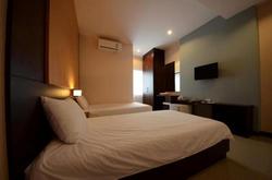 777 Hometel