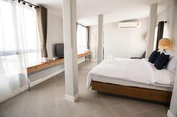 Thapae Happy House