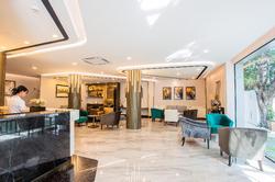 D Varee Montara Thonglor25