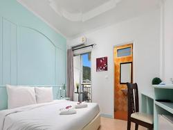 Arya Eightballrecords Hotel
