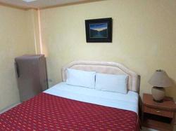 Robin'S Nest Guesthouse