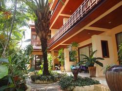 Summer Inn