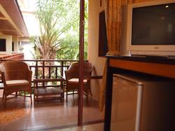 Summer Inn