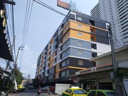 Praso Ratchada Private Residence