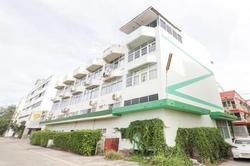 OYO 262 Baan Nilawan Hua Hin Hotel