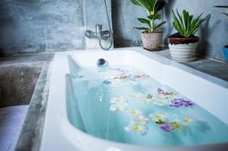 Buri Gallery House And Resort