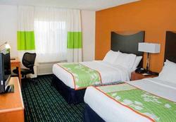 Fairfield Inn & Suites Champaign