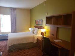 Hawthorn Suites by Wyndham Cincinnati NE Mason