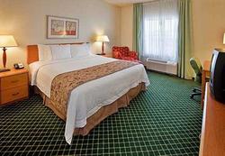 Fairfield Inn & Suites San Antonio Airport