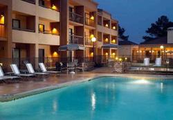 Courtyard Savannah Midtown