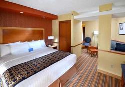 Fairfield Inn & Suites Charlottesville North