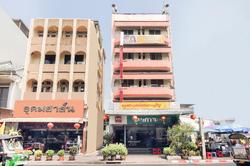Na Banglampoo Hotel