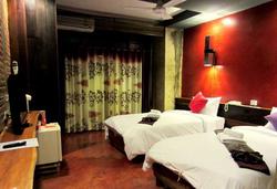 De Wiangkumkam Hotel