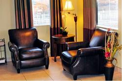 Whispering Hills Inn