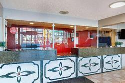 Ramada by Wyndham Bowling Green