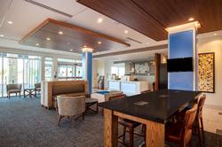 Holiday Inn Express & Suites Beloit