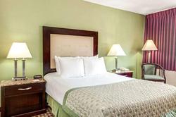 Ramada by Wyndham Bordentown