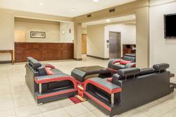 Hawthorn Suites By Wyndham Bloomington