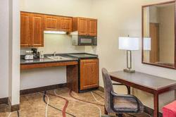 Hawthorn Suites By Wyndham Bloomington