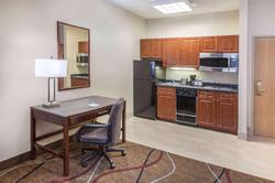 Hawthorn Suites By Wyndham Bloomington