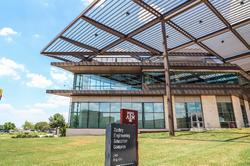 Holiday Inn Express & Suites College Station
