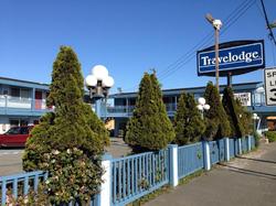 Redwood Inn