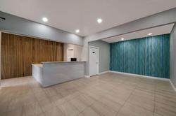 Rodeway Inn & Suites