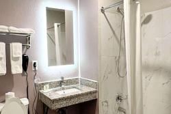 Super 8 by Wyndham Cedar Rapids