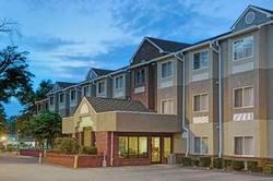 Microtel Inn & Suites By Wyndham Cornelius/Lake N