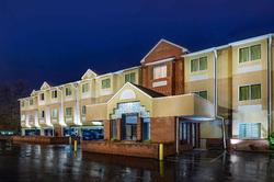 Microtel Inn & Suites By Wyndham Cornelius/Lake N