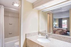 Super 8 by Wyndham Camp Springs/Andrews AFB DC 