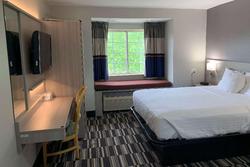 Microtel Inn & Suites By Wyndham Charlotte Airpor